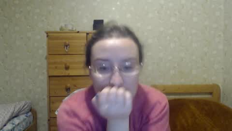 Snapshot of smart_rose chatting on March 9, 2025, 3:16 pm smart_rose online show from March 9, 2025, 3:16 pm