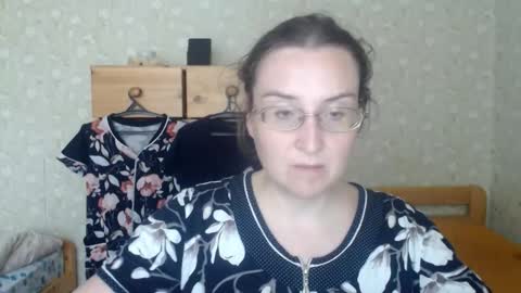 Snapshot of smart_rose chatting on September 12, 2025, 11:32 am smart_rose online show from September 12, 2025, 11:32 am