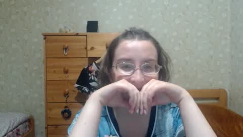 Snapshot of smart_rose chatting on September 22, 2025, 10:23 pm smart_rose online show from September 22, 2025, 10:23 pm