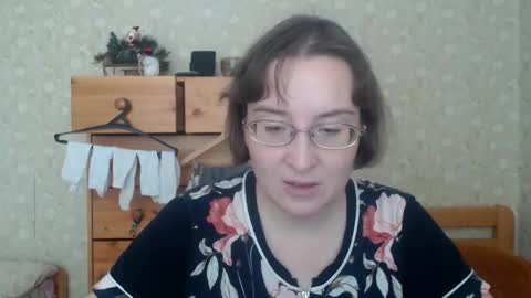 smart_rose online show from February 15, 2026, 12:58 pm