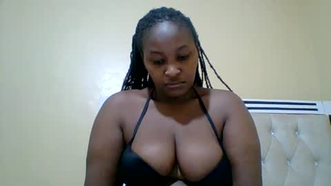 Snapshot of smartqueen1 chatting on June 25, 2026, 2:00 am Katerina online show from June 25, 2026, 2:00 am
