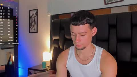 Jade Smiith online show from September 19, 2025, 10:32 pm