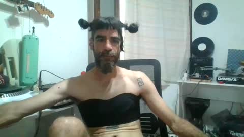 willy online show from July 12, 2026, 5:53 am