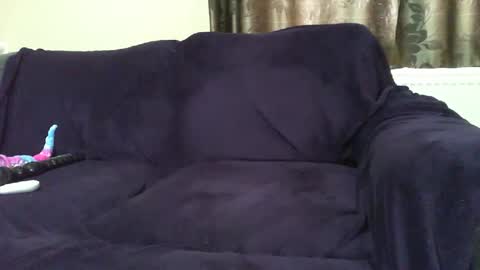 smileemaan online show from March 2, 2026, 7:15 am