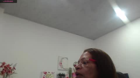 Smileth online show from October 11, 2025, 1:31 pm