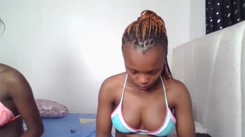 smiley luv1 online show from January 12, 2026, 7:57 am