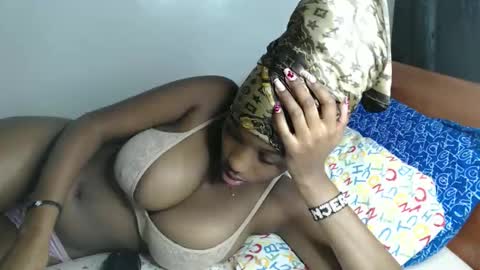 lucky online show from January 14, 2026, 8:36 pm