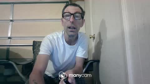 smoke-4-me online show from October 2, 2025, 8:21 am