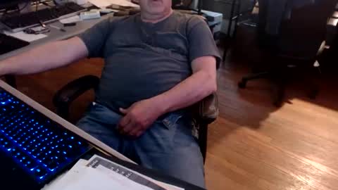 smly online show from April 2, 2026, 6:05 pm