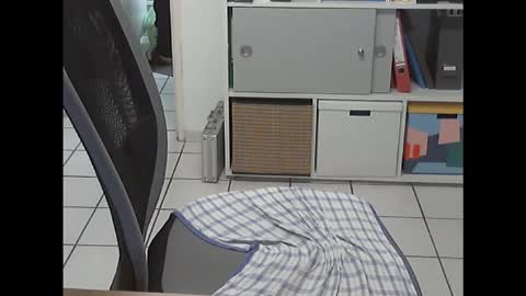 smo0thie online show from November 1, 2025, 12:01 am