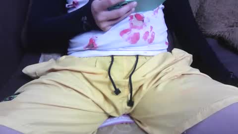 smoker2929 online show from December 2, 2025, 4:51 am