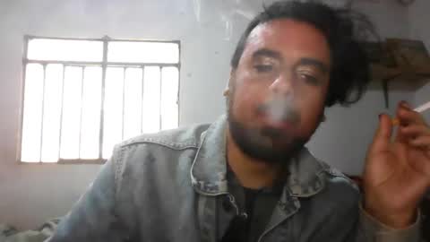 Snapshot of smokers_lounge chatting on June 8, 2026, 5:02 pm smokers_lounge online show from June 8, 2026, 5:02 pm