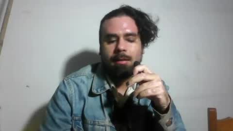Snapshot of smokers_lounge chatting on July 3, 2026, 10:05 pm smokers_lounge online show from July 3, 2026, 10:05 pm