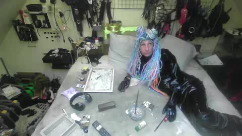 smokeslut365 online show from November 16, 2025, 10:15 pm