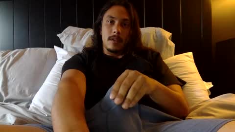 SmokeStar online show from October 7, 2025, 1:52 pm