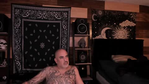 Smokey915 online show from January 5, 2025, 4:14 am