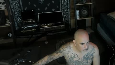 Smokey915 online show from January 15, 2025, 9:56 am