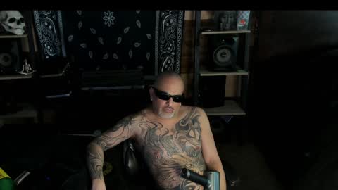 Smokey915 online show from January 17, 2025, 6:12 pm