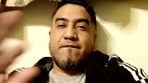 smoothstrik3r online show from January 17, 2026, 6:51 am