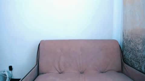Snapshot of snezanablond chatting on June 14, 2026, 5:09 am Sneja online show from June 14, 2026, 5:09 am
