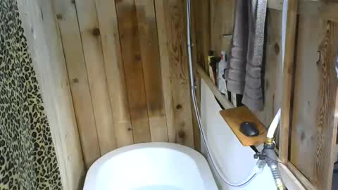 snizniz online show from February 8, 2026, 5:33 am