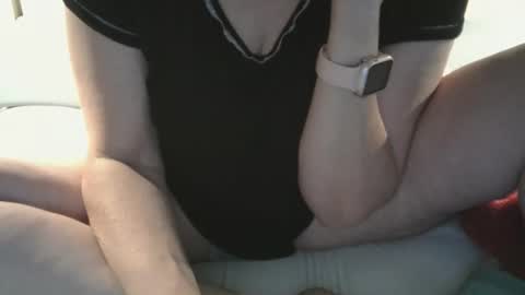 Snapshot of snowdrop2785 chatting on March 15, 2026, 1:50 pm Snow online show from March 15, 2026, 1:50 pm