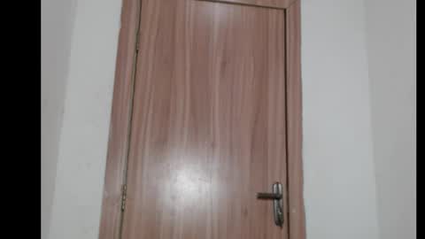 snowdrop5 online show from November 23, 2025, 8:19 pm