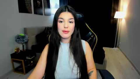 snowingwinter online show from February 28, 2026, 11:33 am