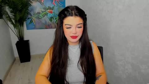 Snapshot of snowingwinter chatting on May 10, 2026, 7:30 pm snowingwinter online show from May 10, 2026, 7:30 pm