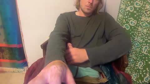 snowtrooper888 online show from November 26, 2025, 10:00 pm