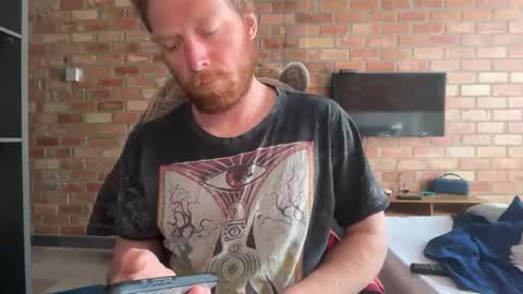 snowtrooper888 online show from February 10, 2026, 5:11 am