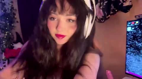 Soaking Saskya online show from November 5, 2025, 3:50 am