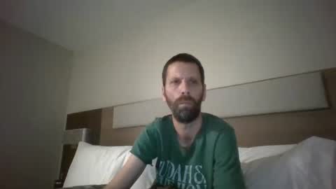 Snapshot of sockguy420 chatting on December 10, 2024, 11:40 pm sockguy420 online show from December 10, 2024, 11:40 pm