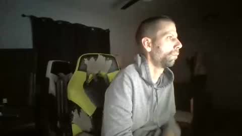 Snapshot of sockguy420 chatting on December 22, 2024, 5:01 am sockguy420 online show from December 22, 2024, 5:01 am