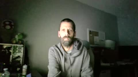 Snapshot of sockguy420 chatting on December 15, 2025, 4:28 am sockguy420 online show from December 15, 2025, 4:28 am