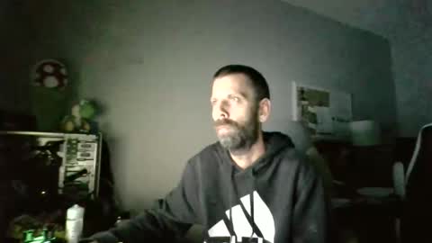 Snapshot of sockguy420 chatting on December 20, 2025, 4:41 am sockguy420 online show from December 20, 2025, 4:41 am