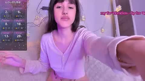  lady sofi green   online show from September 14, 2025, 6:18 pm