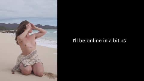 Snapshot of sofftrose chatting on October 6, 2025, 6:27 pm Julia    online show from October 6, 2025, 6:27 pm