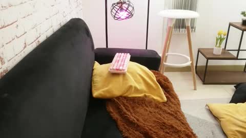 Snapshot of sofhia_cruz chatting on December 18, 2025, 6:36 pm sofhia cruz online show from December 18, 2025, 6:36 pm