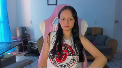 sofia online show from May 6, 2026, 9:20 pm