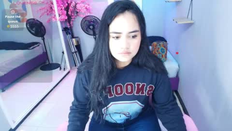 Snapshot of sofi_creammy chatting on May 30, 2026, 12:35 pm sofi creammy online show from May 30, 2026, 12:35 pm