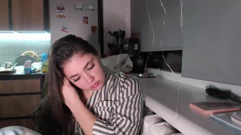 Sofi online show from February 11, 2025, 10:39 pm