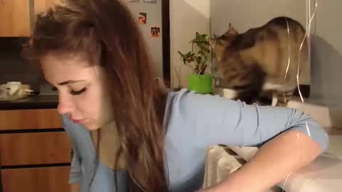 Sofi online show from March 12, 2025, 11:01 pm