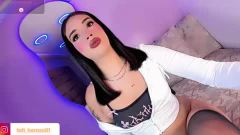 Snapshot of sofi_hdzz chatting on June 16, 2026, 9:17 pm sofi_hdzz online show from June 16, 2026, 9:17 pm
