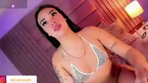 Snapshot of sofi_hdzz chatting on July 14, 2026, 10:59 pm sofi_hdzz online show from July 14, 2026, 10:59 pm