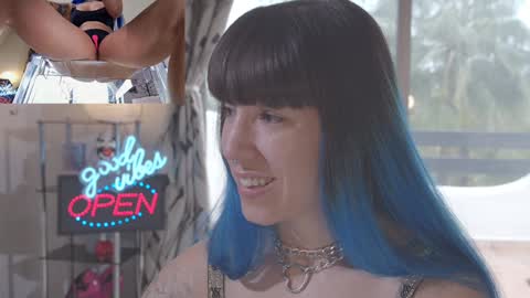 Sofi Mora online show from March 9, 2025, 3:16 pm