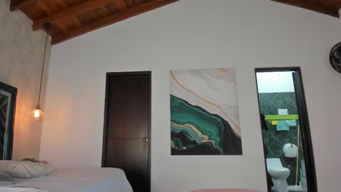 Sofi online show from October 26, 2025, 1:06 pm