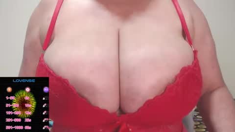 Mila online show from December 24, 2024, 8:44 am