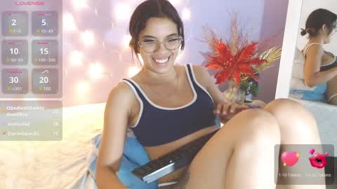 sofi smith online show from December 29, 2024, 12:30 am