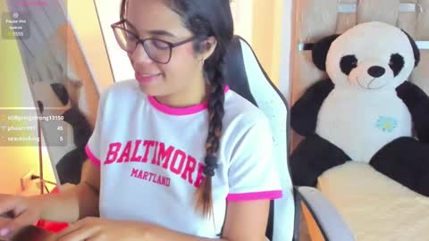 sofi smith online show from February 24, 2025, 11:19 pm